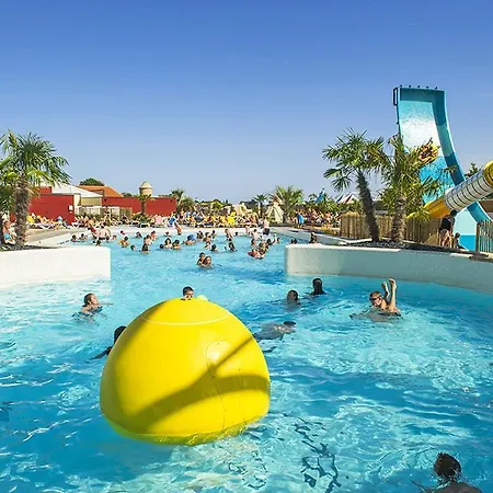 Parque de Campismo La Palmeraie Premium Acapulco Camping Club 5*